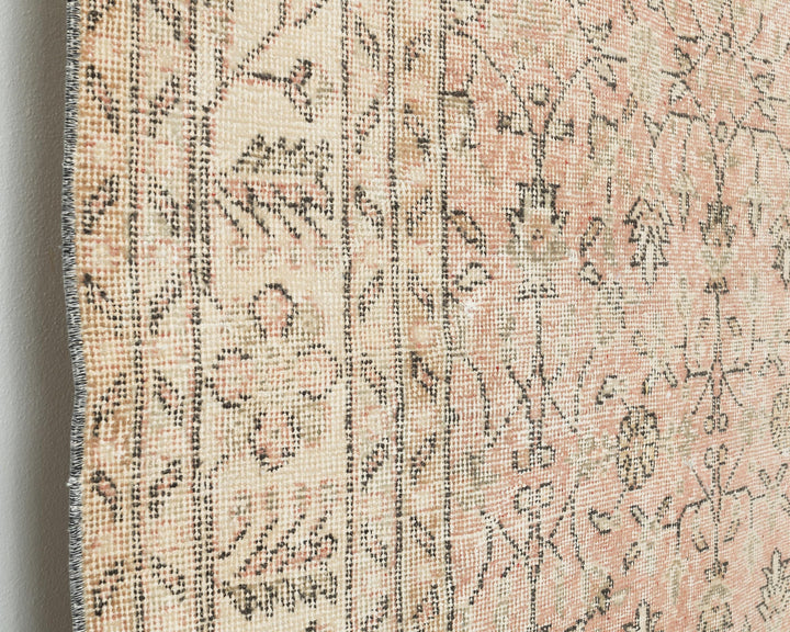 Neutral Oushak Rug 6' 4" x 10' 5" | No. VR41131