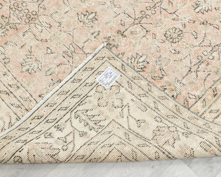 Neutral Oushak Rug 6' 4" x 10' 5" | No. VR41131