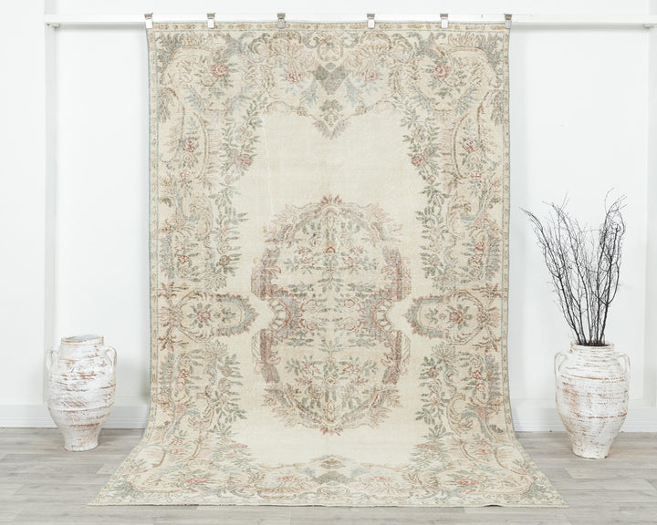 Beige Oushak Rug 5' 11" x 9' 6" | No. VR71298