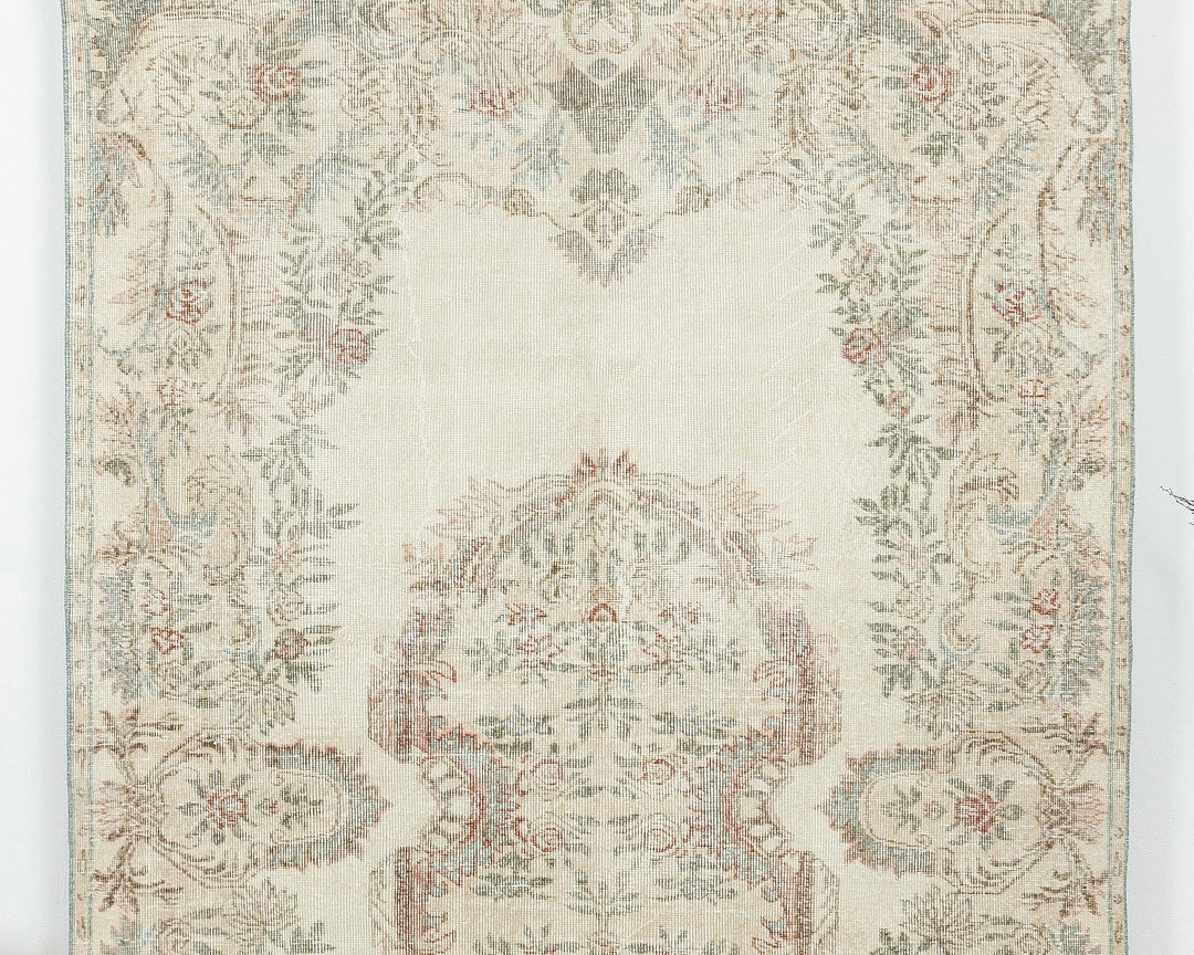 Beige Oushak Rug 5' 11" x 9' 6" | No. VR71298