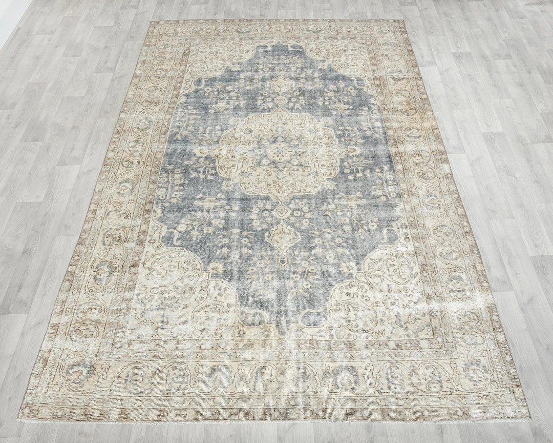 Blue Vintage Turkish Rug 6' 11" x 10' 4" | No. VR93229