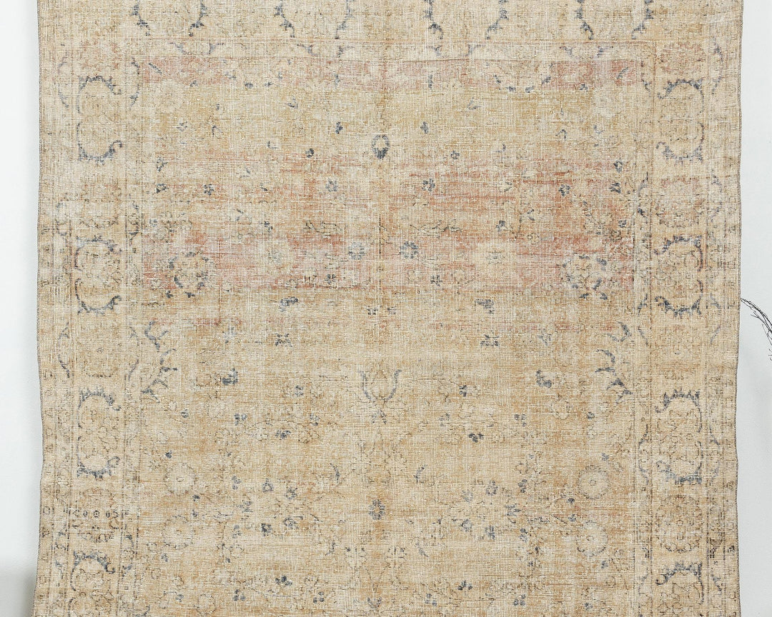 Neutral Oushak Rug 6' 5" x 9' 7" | No. VR71880
