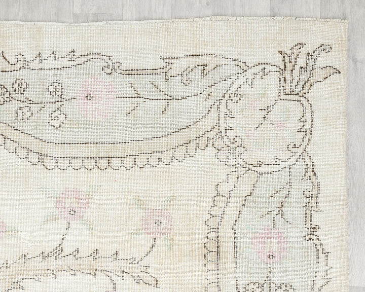 Beige Oushak Rug 6' 7" x 10' 1" | No. VR28674