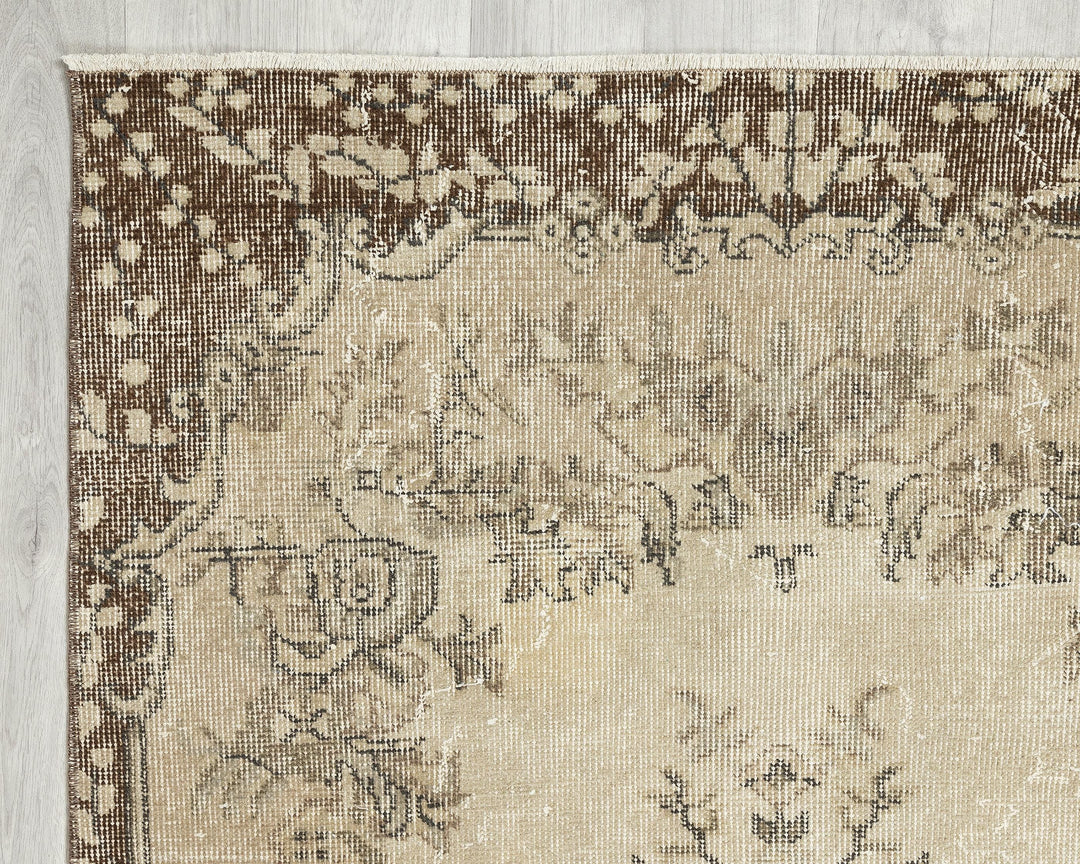 Oushak Rug 3' 6" x 6' 11" | No. VR98084