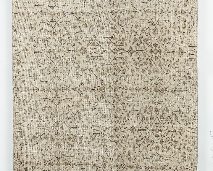 Oushak Rug 3' 10" x 7' 4" | No. VR81802