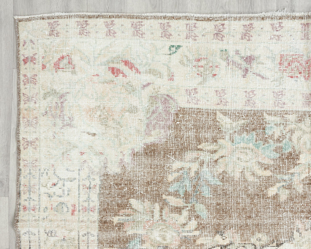Neutral Oushak Rug 6' x 9' 6" | No. VR71462
