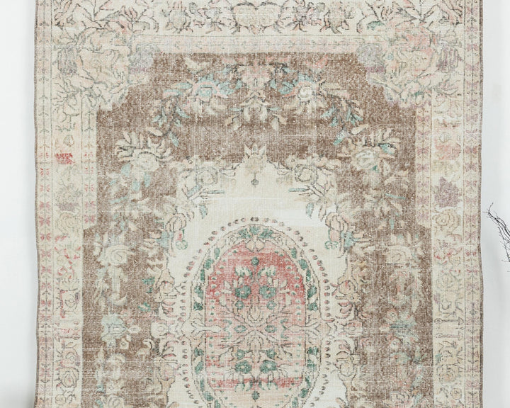 Neutral Oushak Rug 6' x 9' 6" | No. VR71462