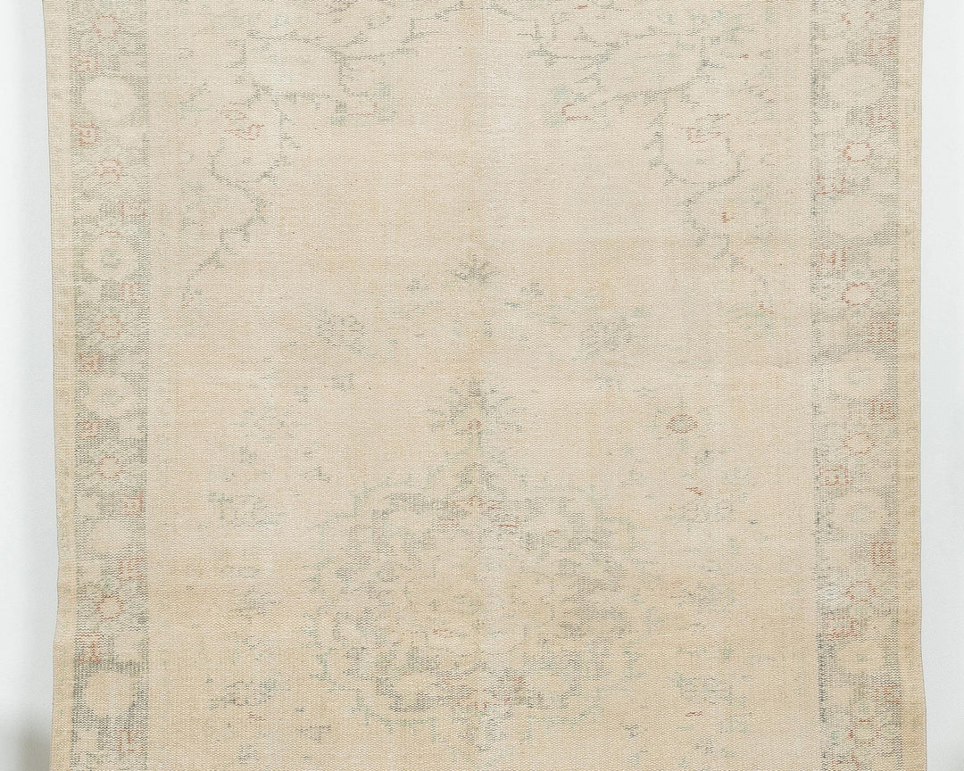 Beige Oushak Rug 7' x 9' 6" | No. VR30253