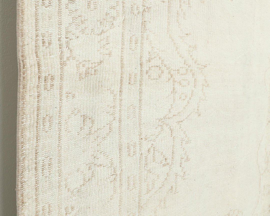 Beige Oushak Rug 6' 1" x 9' 2" | No. VR17701