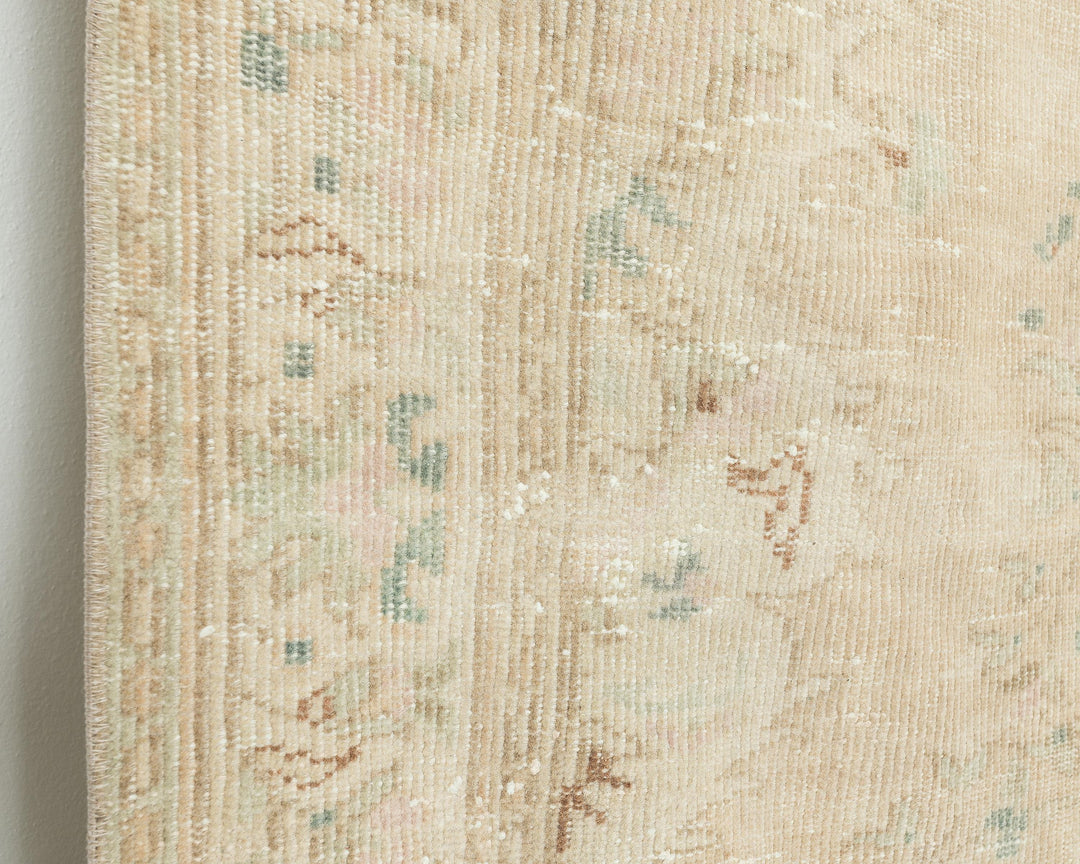 Beige Oushak Rug 5' 5" x 8' 6" | No. VR30236