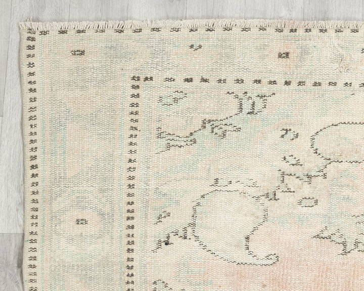 Beige Oushak Rug 9' x 9' 7" | No. VR90063