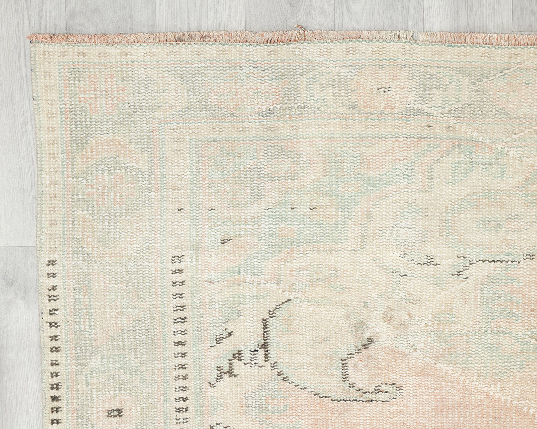 Beige Oushak Rug 9' x 9' 7" | No. VR90063