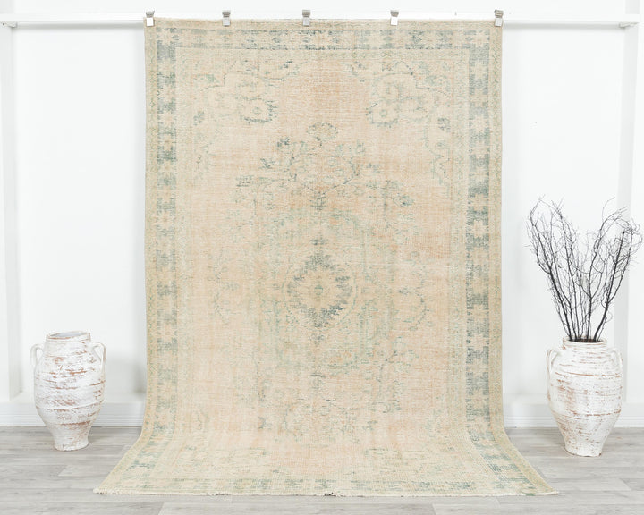 Beige Oushak Rug 5' 9" x 8' 11" | No. VR90310