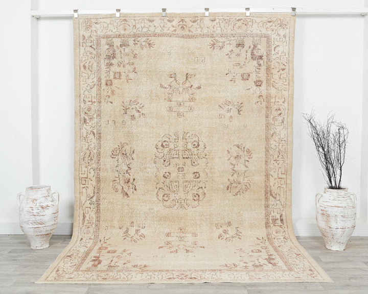 Faded Oushak Rug 6' 6" x 9' 8" | No. VR89789