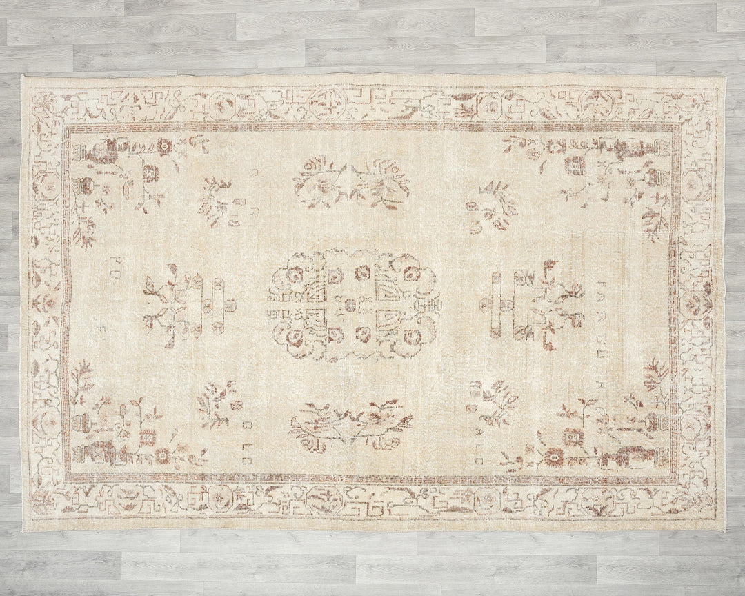 Faded Oushak Rug 6' 6" x 9' 8" | No. VR89789
