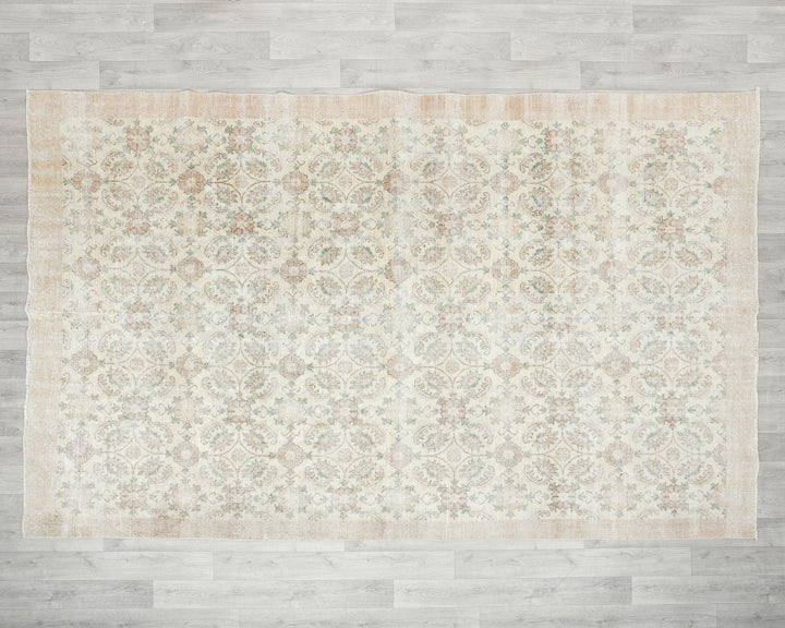 Neutral Oushak Rug 6' 4" x 9' 10" | No. VR16567
