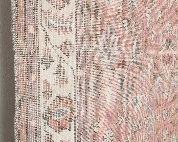 Faded Oushak Rug 6' 7" x 10' 1" | No. VR27278