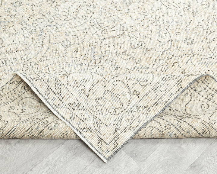 Faded Oushak Rug 6' 5" x 10' | No. VR77113