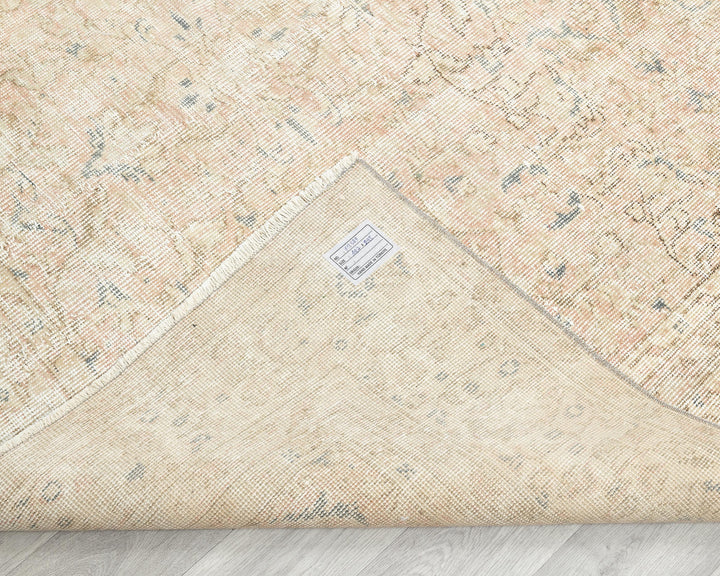 Beige Oushak Rug 6' 1" x 9' 7" | No. VR60432