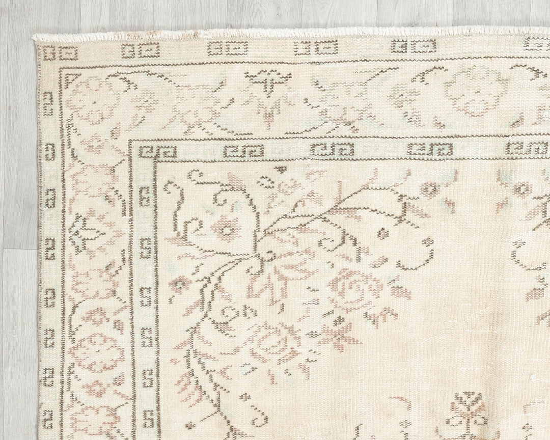 Oushak Rug 4' 8" x 8' 6" | No. VR33892