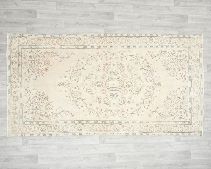 Oushak Rug 4' 8" x 8' 6" | No. VR33892