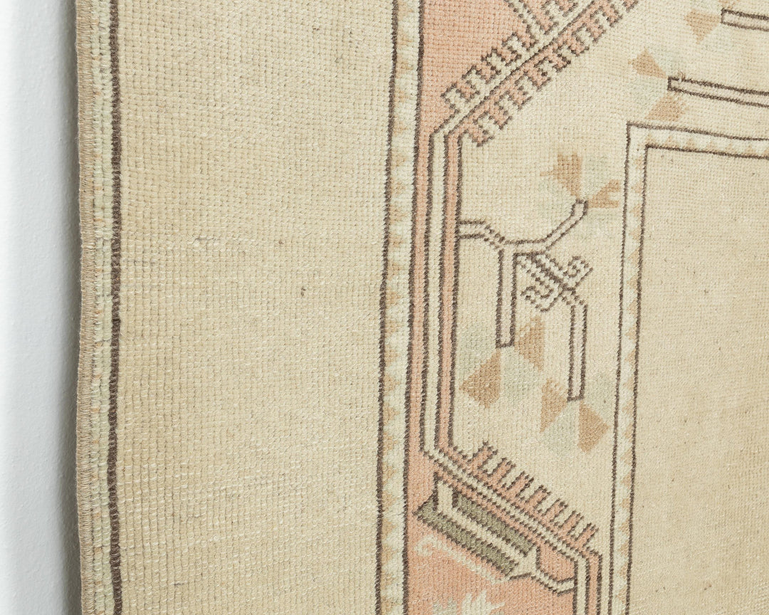 Beige Oushak Rug 3' 8" x 6' 7" | No. VR20761