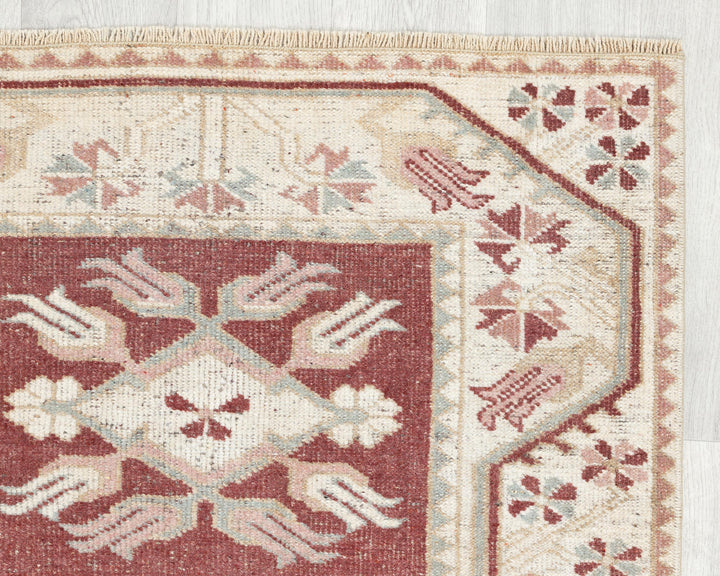 Oushak Rug 4' 5" x 2' 7" | No. VR41318