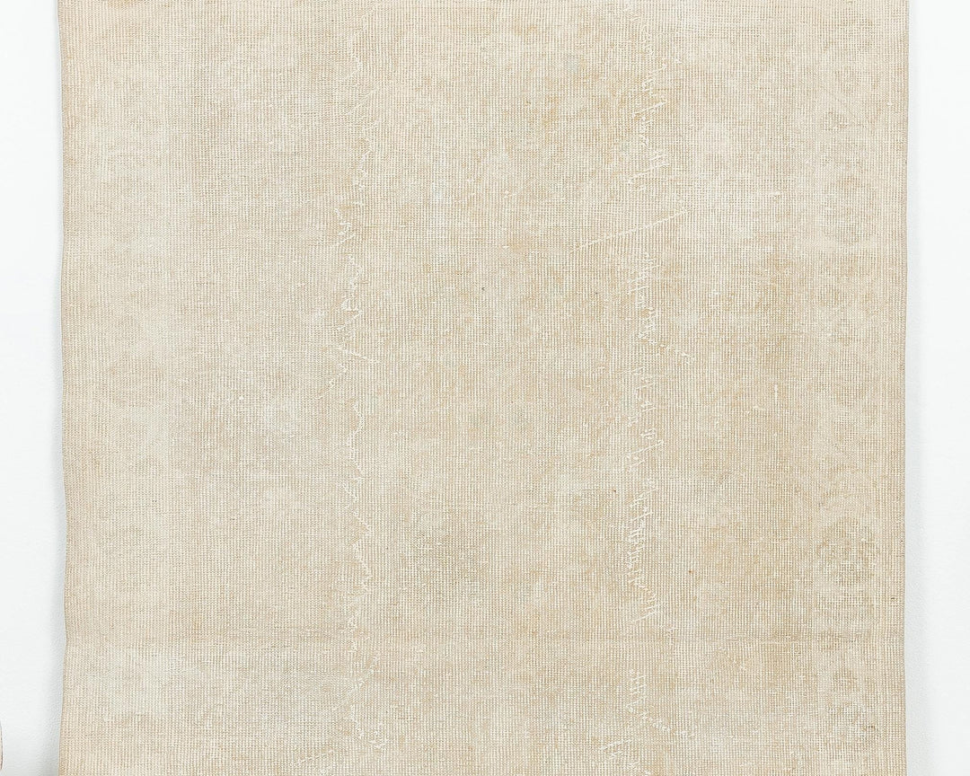 Beige Oushak Rug 3' 11" x 6' 7" | No. VR75177