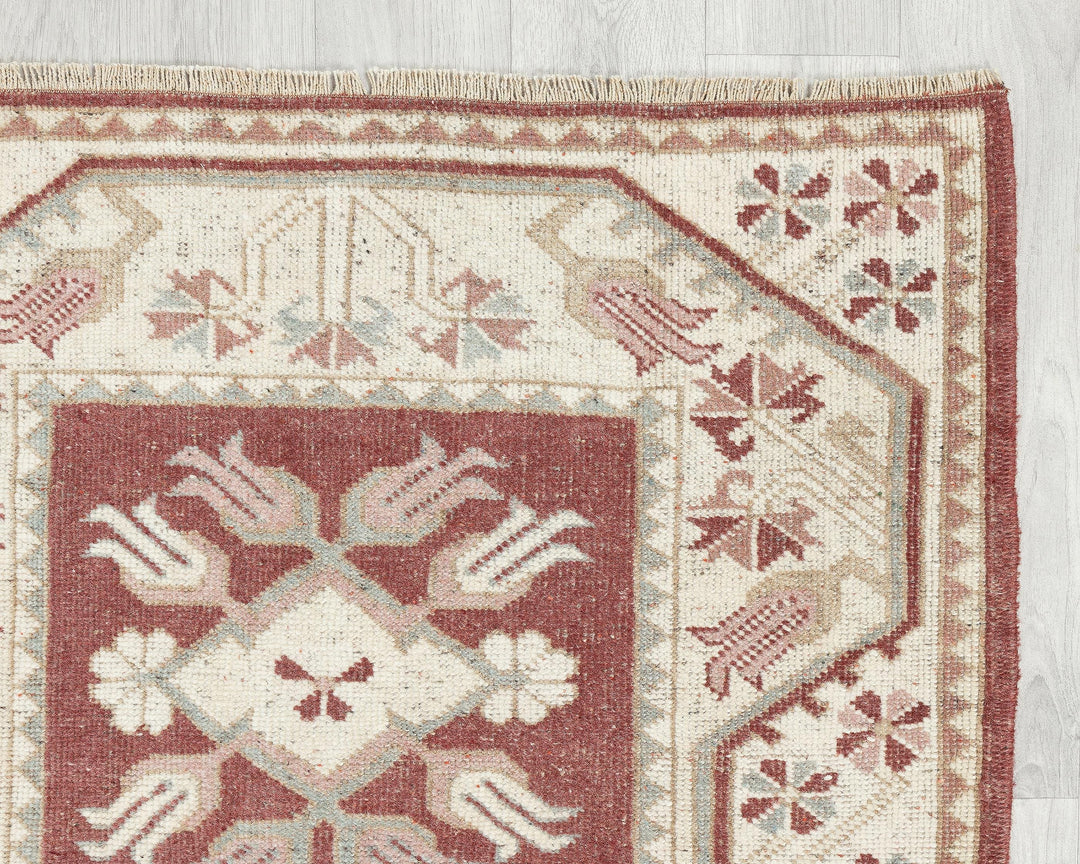 Oushak Rug 2' 10" x 4' 10" | No. VR83089
