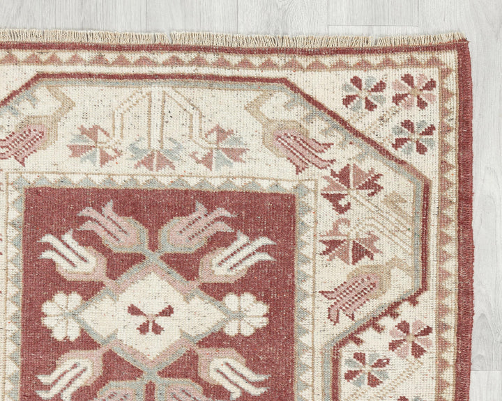 Oushak Rug 2' 10" x 4' 10" | No. VR83089