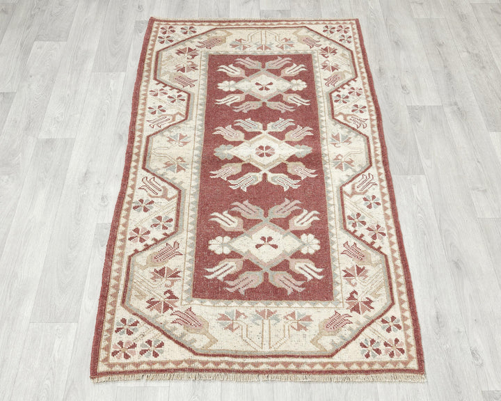 Oushak Rug 2' 10" x 4' 10" | No. VR83089