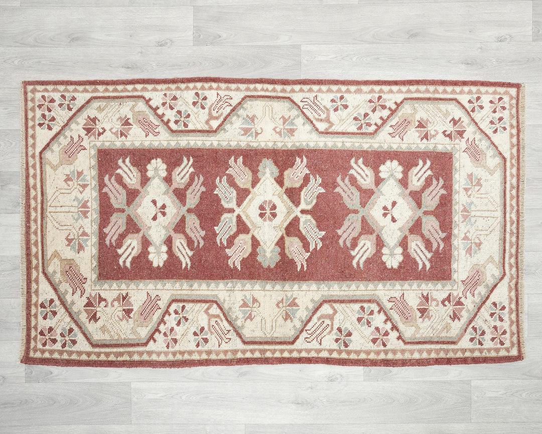 Oushak Rug 2' 10" x 4' 10" | No. VR83089