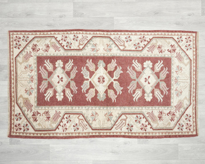 Oushak Rug 2' 10" x 4' 10" | No. VR83089
