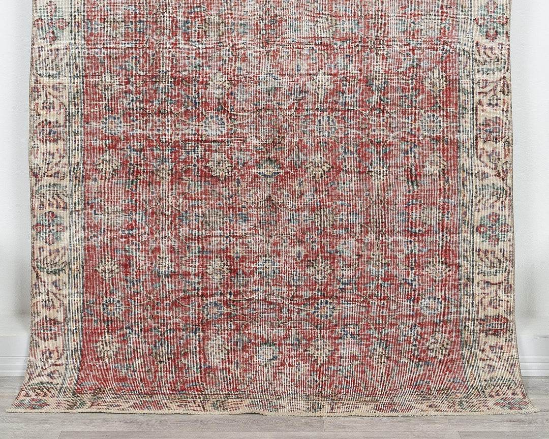 Red Oushak Rug 4' 6" x 7' 4" | No. VR41022