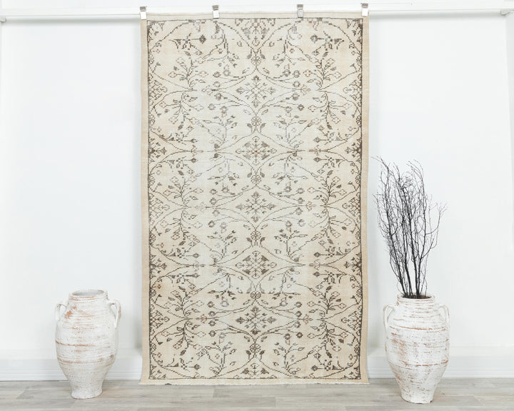 Neutral Oushak Rug 4' 4" x 6' 11" | No. VR33386