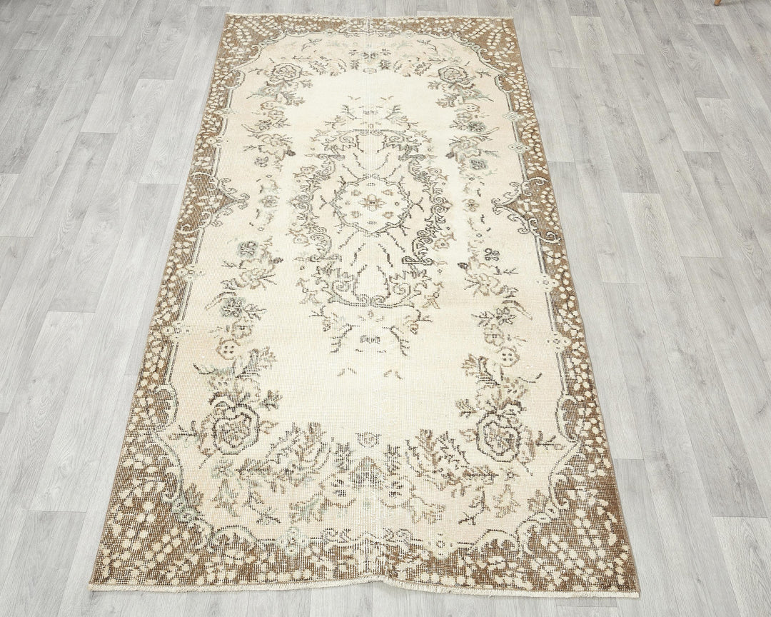 Oushak Rug 3' 10" x 6' 11" | No. VR52215