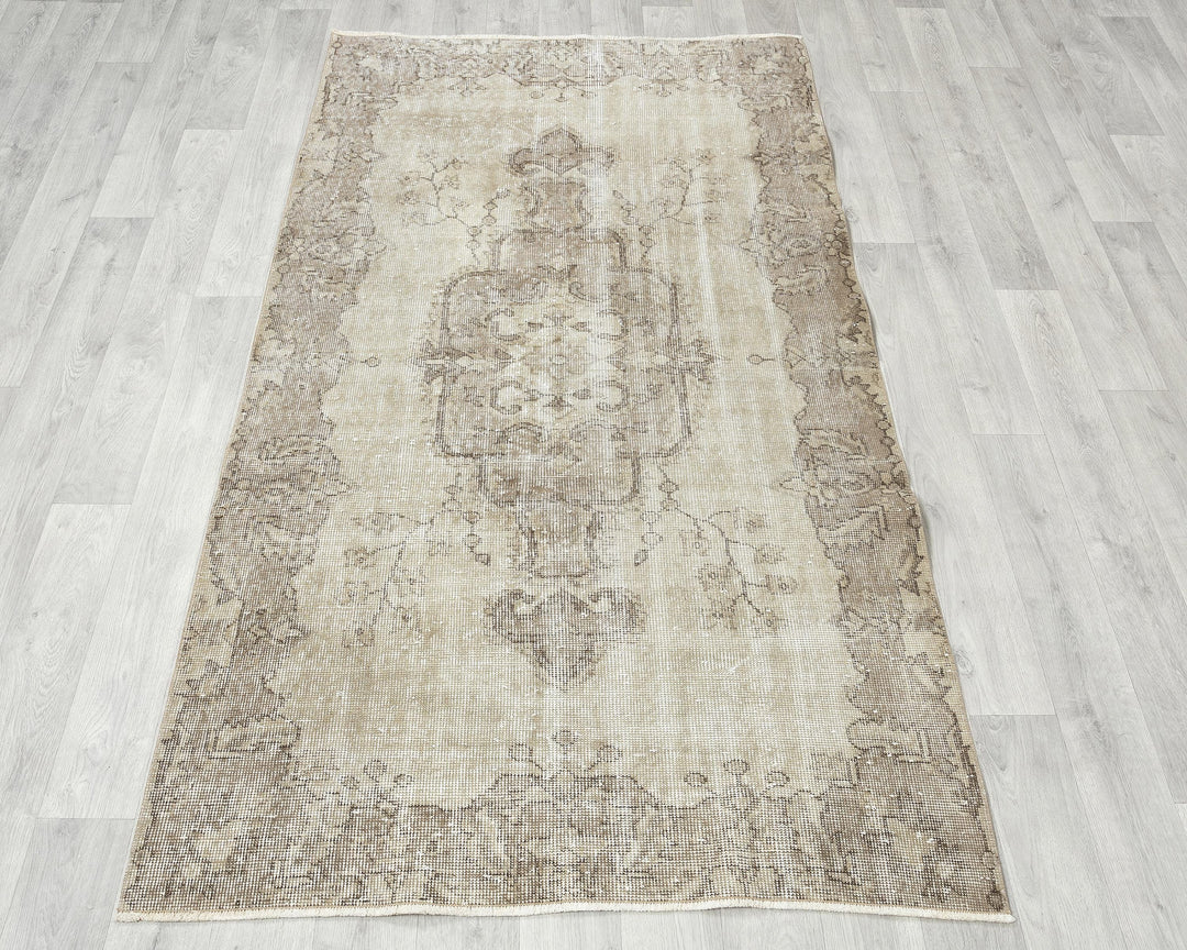 Oushak Rug 3' 7" x 6' 6" | No. VR61552