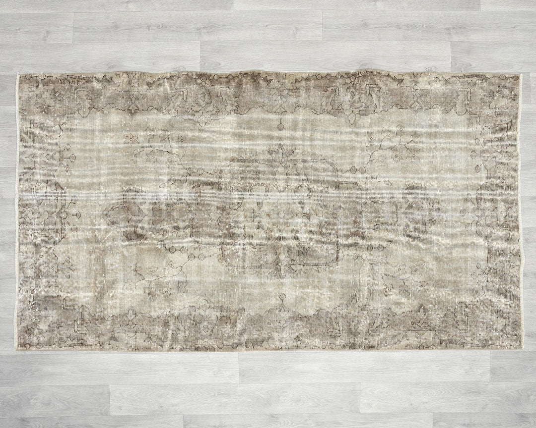 Oushak Rug 3' 7" x 6' 6" | No. VR61552