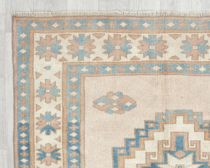 Faded Oushak Rug 4' 5" x 6' 2" | No. VR15971