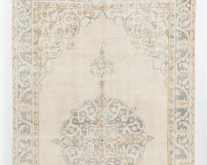 Neutral Oushak Rug 8' x 4' 5" | No. VR86187