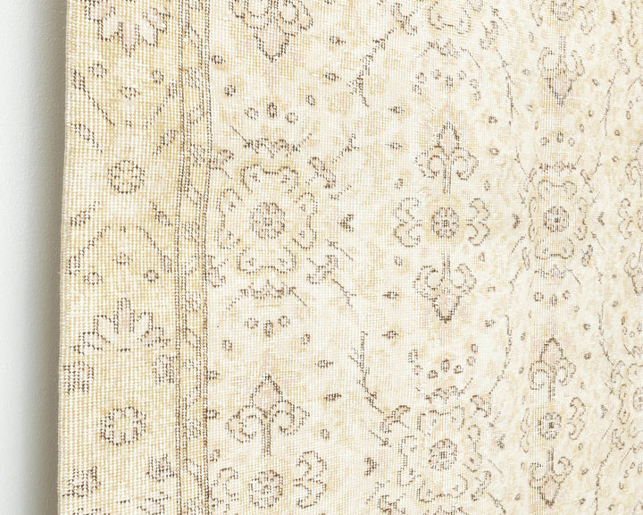 Beige Oushak Rug 5' 2" x 8' 8" | No. VR66783