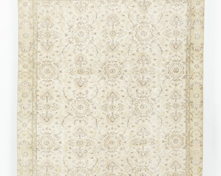 Beige Oushak Rug 5' 2" x 8' 8" | No. VR66783