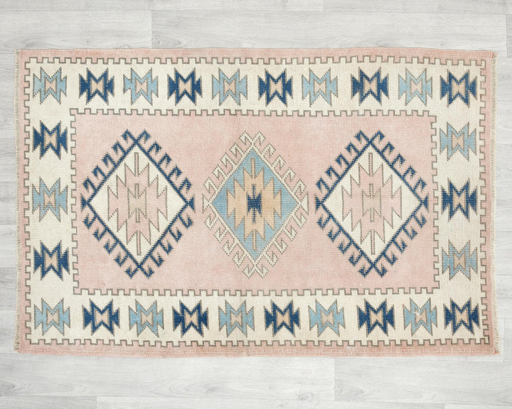 Faded Oushak Rug 3' x 4' 5" | No. VR75272