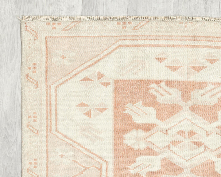 Faded Oushak Rug 2' 10" x 4' 7" | No. VR77783
