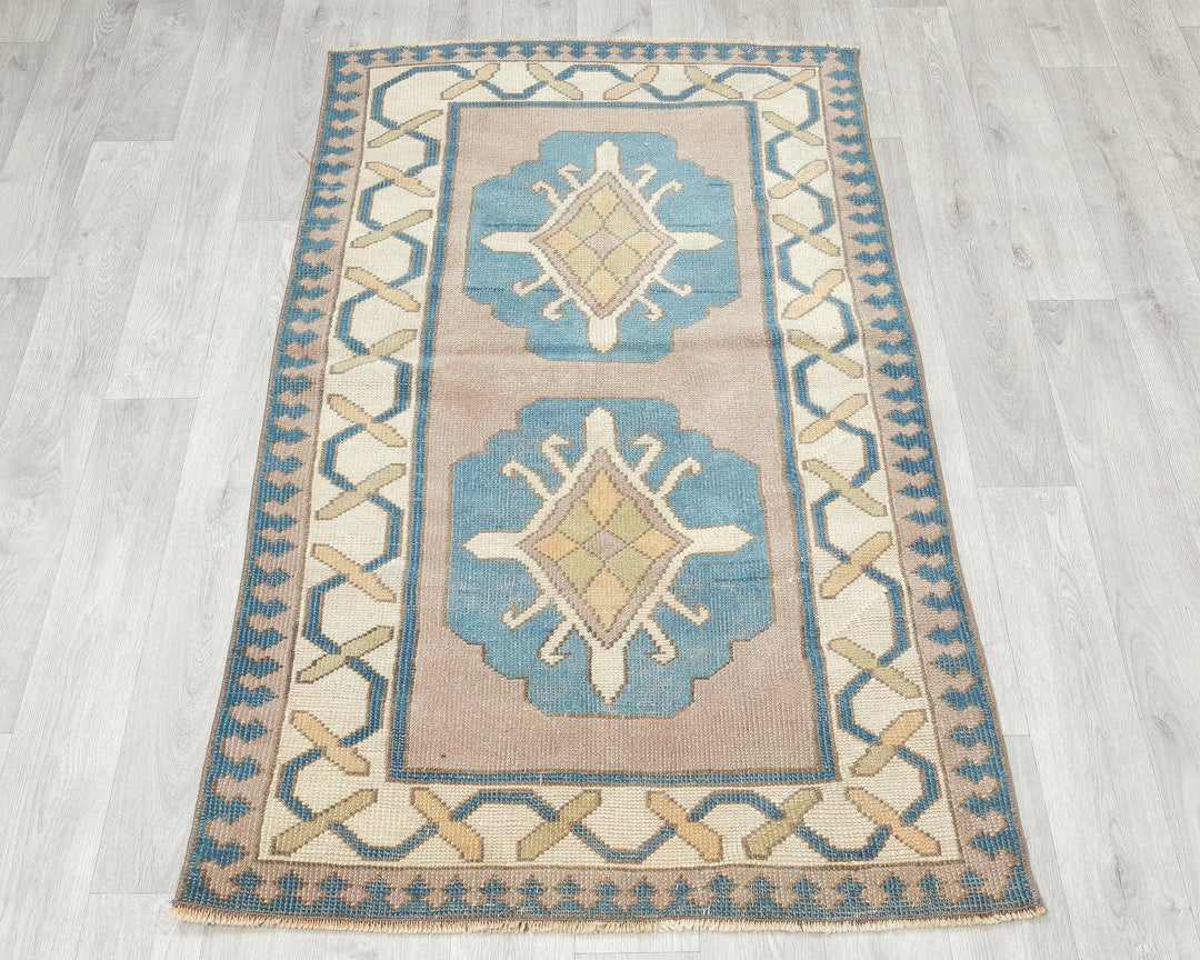 Faded Oushak Rug 2' 11" x 4' 10" | No. VR14737