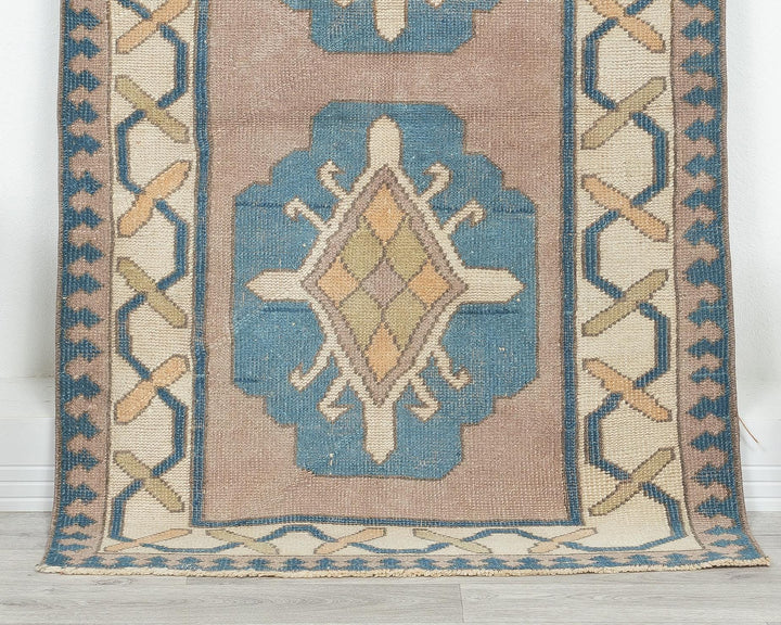 Faded Oushak Rug 2' 11" x 4' 10" | No. VR14737