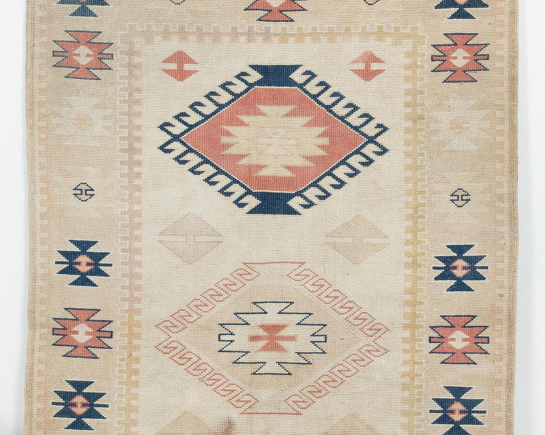 Faded Oushak Rug 4' x 6' 5" | No. VR19271