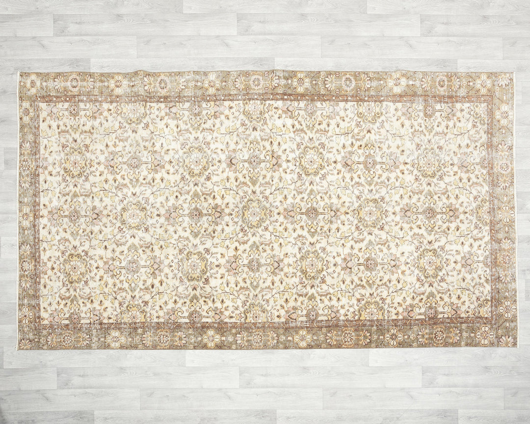Neutral Oushak Rug 5' 1" x 8' 10" | No. VR51291