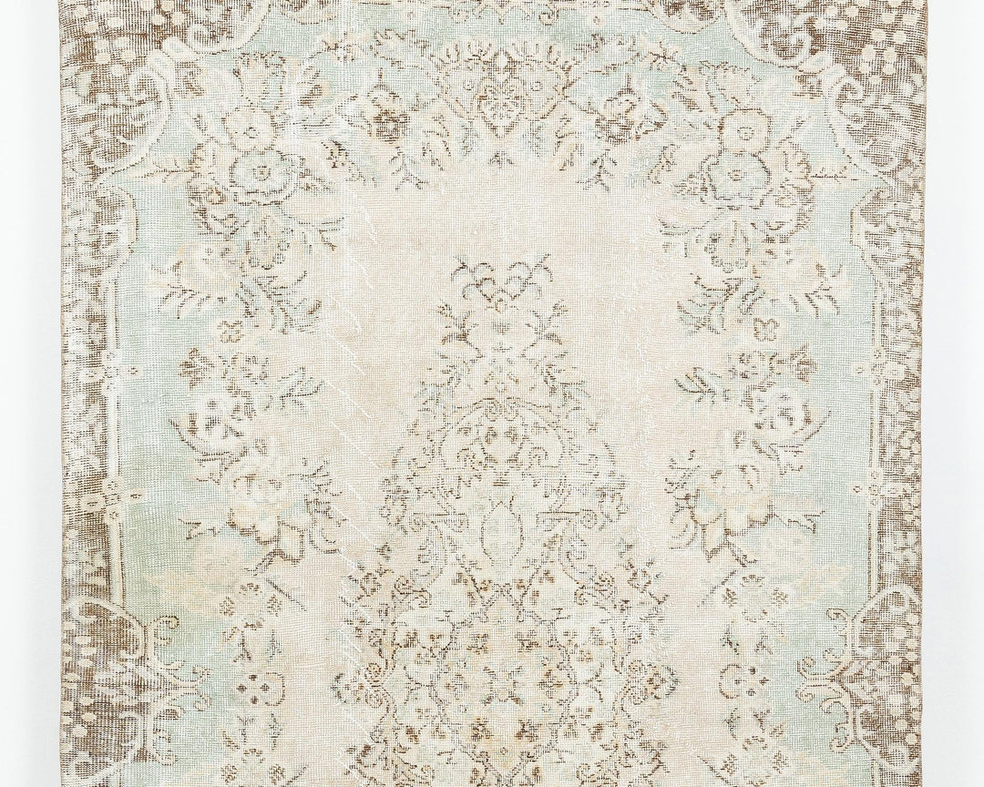 Beige Oushak Rug 5' 2" x 9' 2" | No. VR32459