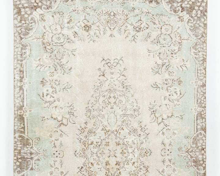 Beige Oushak Rug 5' 2" x 9' 2" | No. VR32459